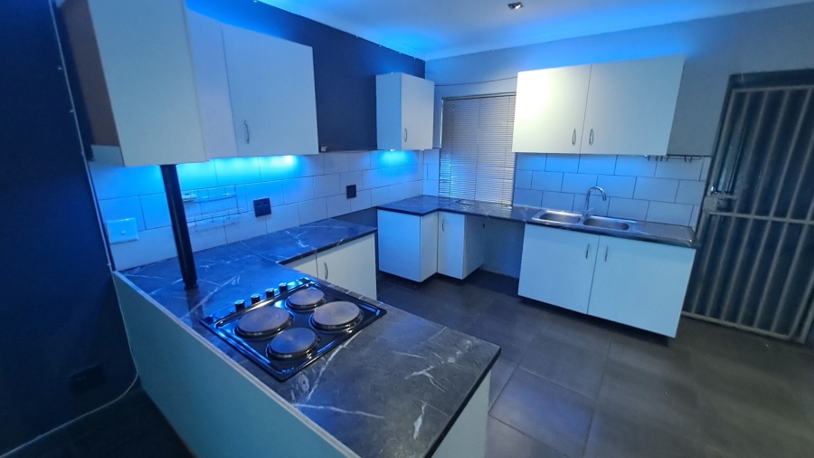 5 Bedroom Property for Sale in Westdene Free State